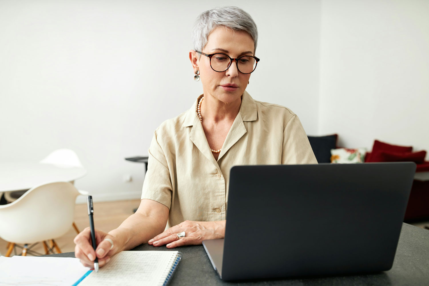 5 Key Things Insurance Agents Aren’t Telling You About Medicare